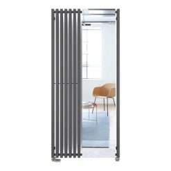 Designradiator Triga M tegen een witte achtergrond