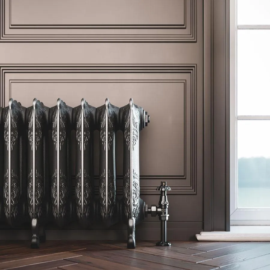 Gietijzeren radiator Oxford voor een raam met thermostaatkraan